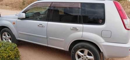 A picture of Nissan xtrail gari kalisana Hainatatizo lolote Call 0715218299 wasp