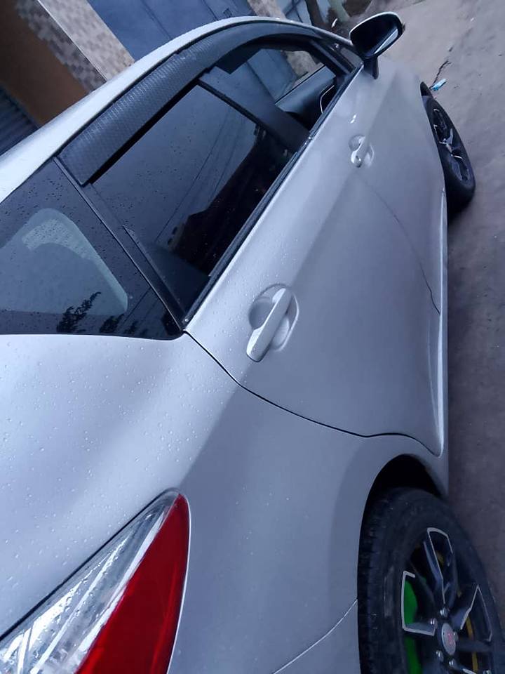 A picture of TOYOTA Ractics New Model Mil 12 5 tu