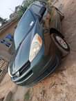 A picture of Foriegn used 2005 Toyota sienna . Accident free and first