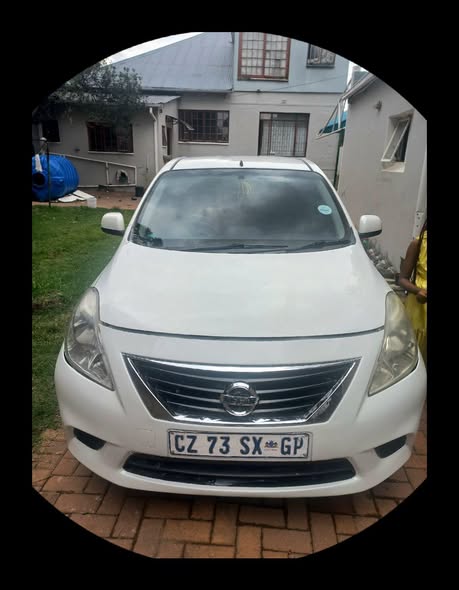 nissan almera