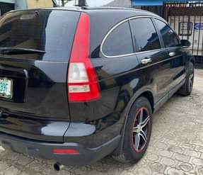 A picture of PRICE 4 5M NAIRA BUYER SETTLE AGENT 200K HONDA CR
