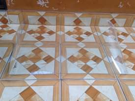 A picture of Kioo cha bajaji Elf 27 0762353345