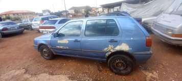 A picture of Golf 3 complete pure first body pan is available with