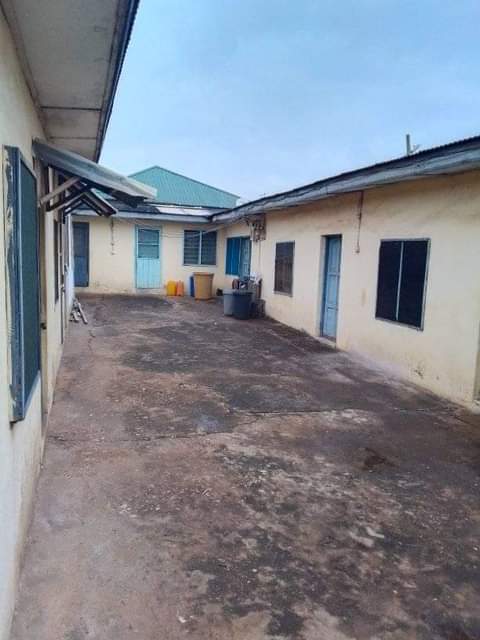 GHANA R.