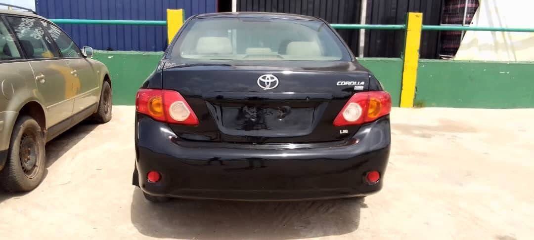 A picture of Toyota Corolla 09 model
