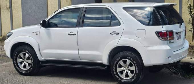 used toyota fortuner