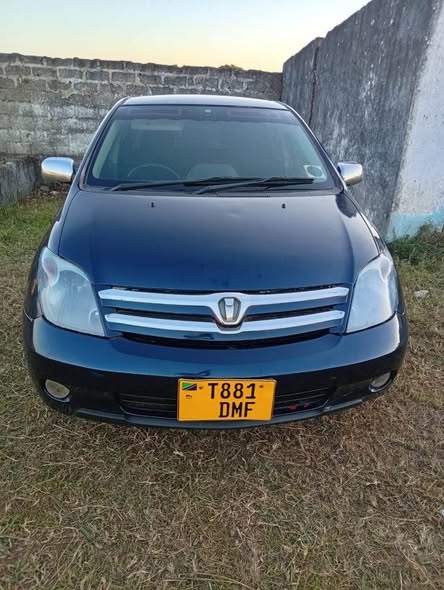 used toyota ist