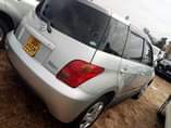 A picture of 2005 Toyota IST