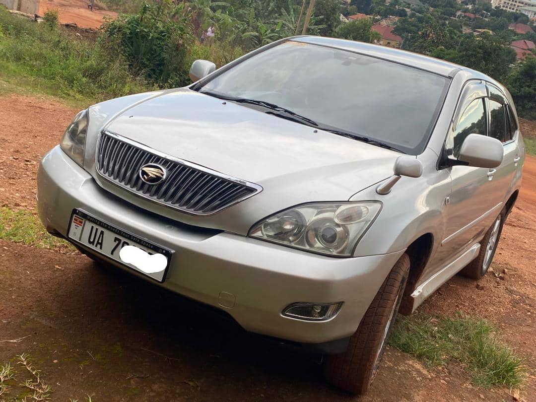 A picture of TOYOTA HARRIOR