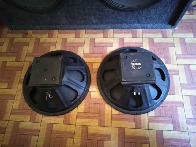 speakers