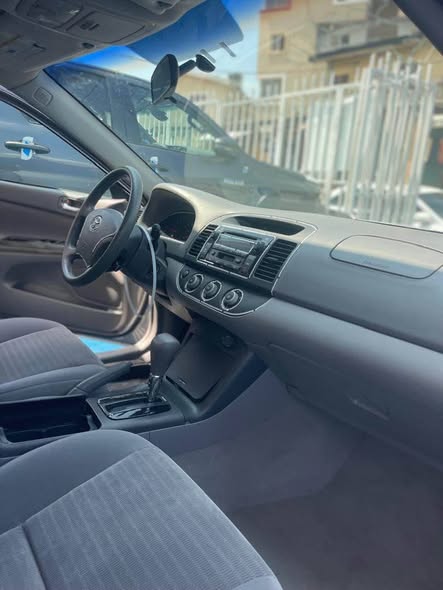 A picture of Tokunbo Foreign used Toyota Camry 05