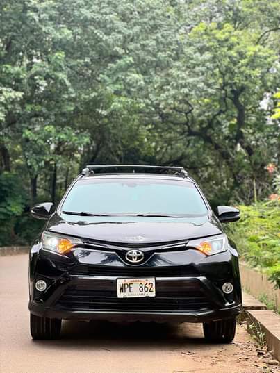 A picture of Toyota Rav4