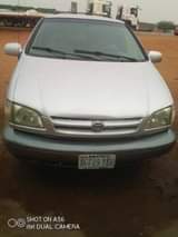 A picture of A clean Toyota sienna for sale Engine and gear untanperd