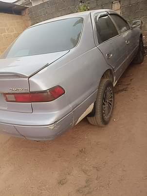 A picture of Toyota camry tiny light