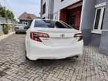 A picture of TOYOTA CAMRY SE 2012 MODEL