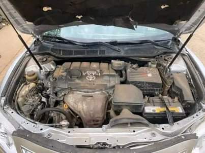 A picture of 2010 Toyota Toyota Camry 5 passanger