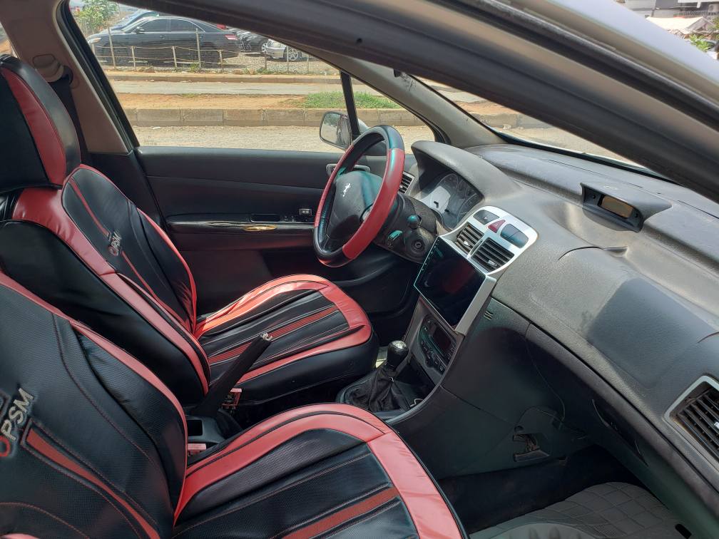 A picture of Peugeot manual transmission engine and gearbox untampered location Gwarinpa Abuja