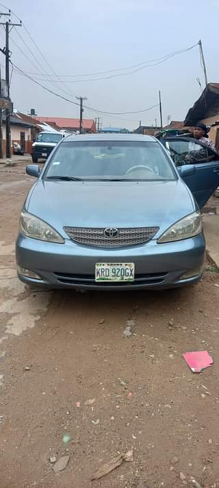 A picture of Toyota camry