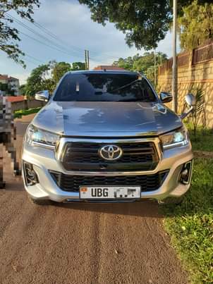 used toyota hilux