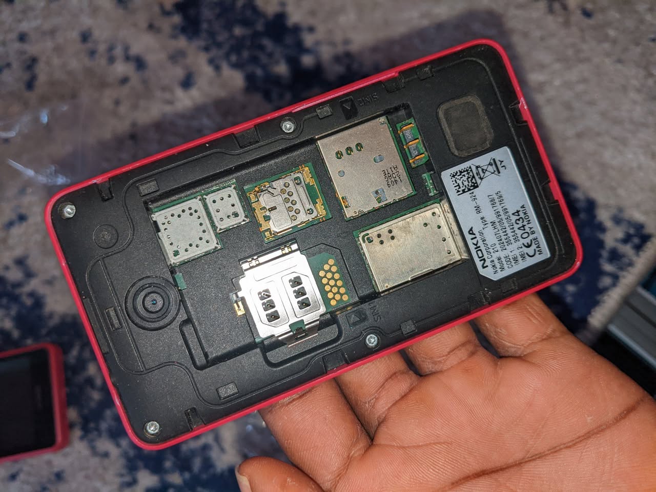 A picture of NOKIA 210 MPYAA KWA ELFU 50 TU HAIPUNGUII 0782605797