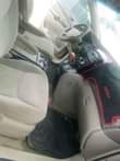 A picture of 2005 model Toyota sienna