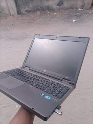 A picture of Laptop iyo apo HP inaitajika pesa aina changamoto yeyote ile