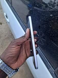 A picture of Oppo A77s