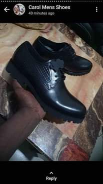 A picture of Men s genuine leather shoes