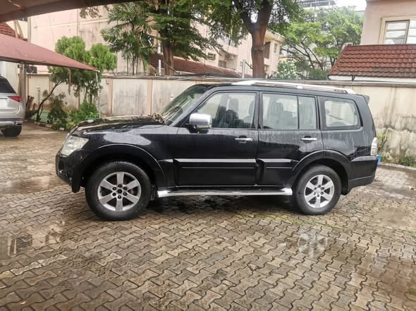 A picture of Mistubishi Pajero 07 ik
