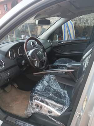 A picture of Direct Belgium 2010 Benz ml350