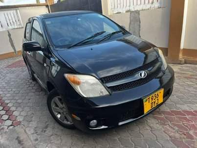 A picture of Toyota ist DYJ Bei 13 8 ml chap Full ac