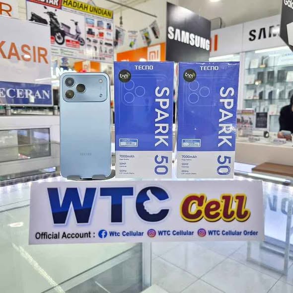 A picture of TECNO TECNO SPARK 50 AT 400K STORAGE 256GB 16GB RM