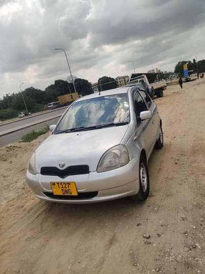 A picture of Vitz old