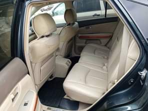 A picture of Highest grade Lexus RX 330 06 model Everything is intact