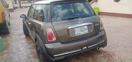 A picture of For mini Cooper 2008 model Nigeria use the engine and