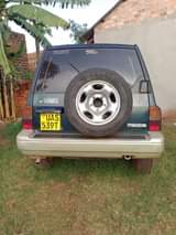 suzuki escudo