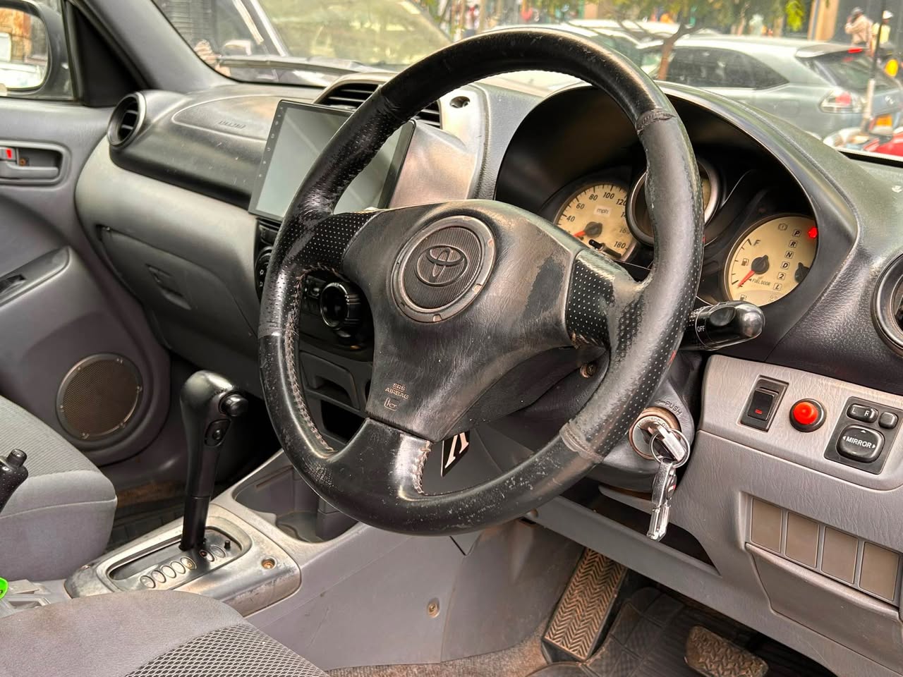 A picture of TOYOTA RAV 4 KILL TIME