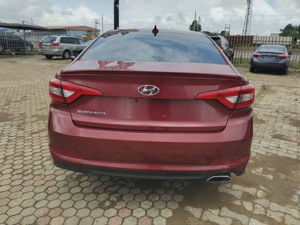 A picture of Distress deal OLD ENTRY Foreign Used Hyundai Sonata November 2025