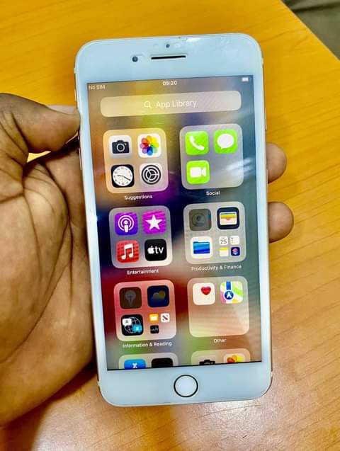 A picture of Iphone 7plus 128gb bei 225 000 tu