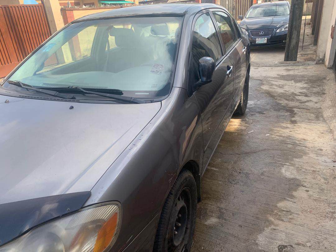 A picture of Toyota Corolla 04 Model First body pan First user 2021