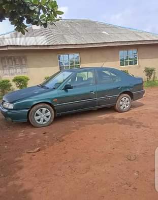 A picture of Nissan primera