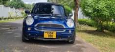 A picture of MINI COOPER