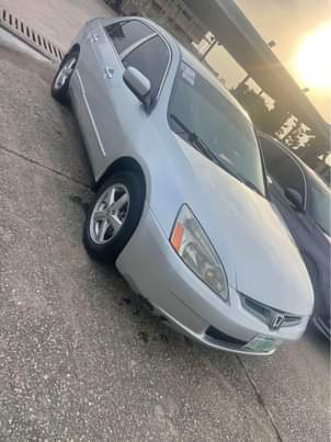 A picture of Honda Accord 2005
