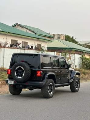 A picture of 2021 direct Belgium rubicon eco diesel owner 70m location Abuja