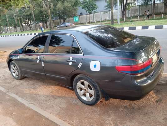 A picture of 2005 HONDA ACCORD