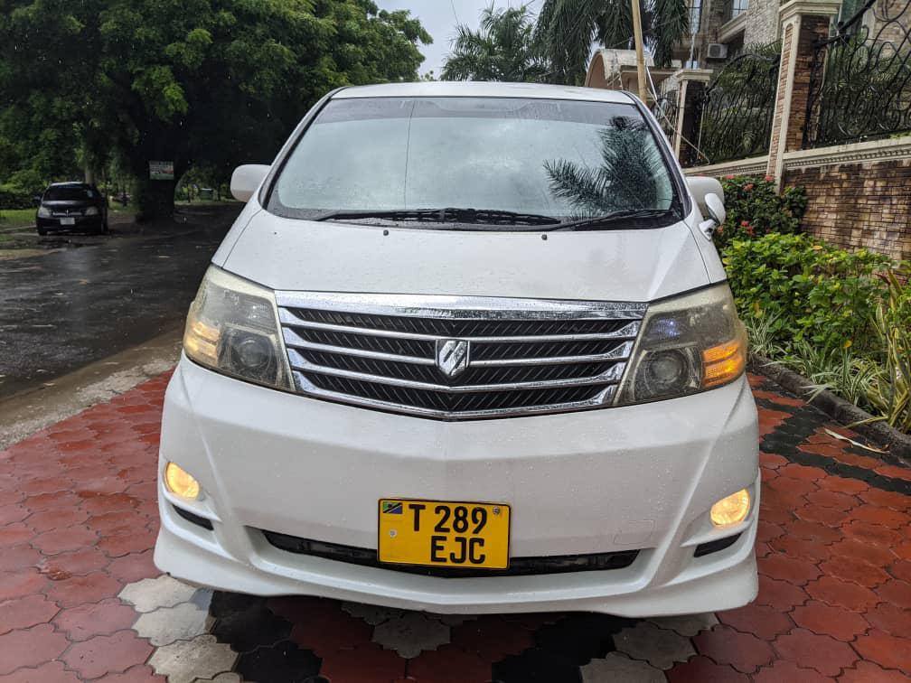 toyota alphard