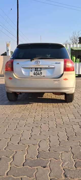 used toyota runx