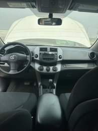 A picture of 2008 model Toyota RAV4 New entry Direct tokumbo V4 engine