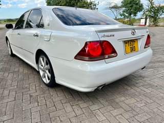 A picture of 2006 TOYOTA CROWN ATHLETE