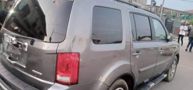 A picture of HONDA PILOT 2010